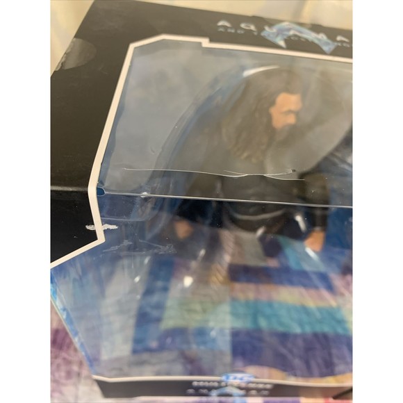 DC Multiverse Aquaman and Lost Kingdom Stealth Suit 12" W/ Sunken Citadel Pirate - Picture 8 of 9